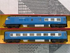 Triang Dummy Car and Pullman