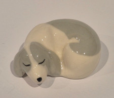 SZEILER Vintage Dog Figurine ~