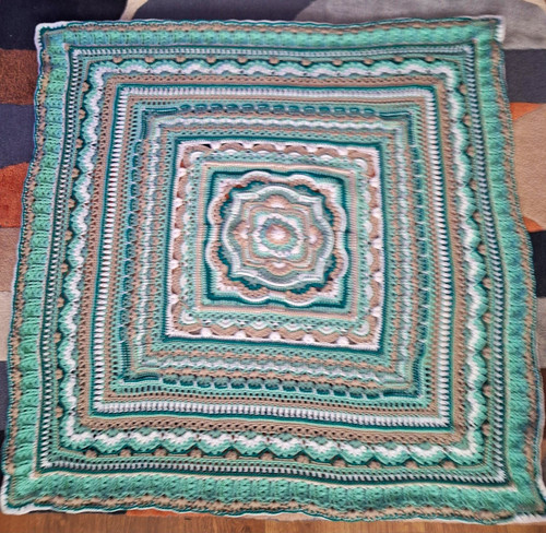 Handmade crochet square bed - crochet,