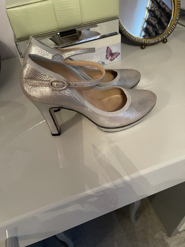 Stunning silver mary jane - silver,