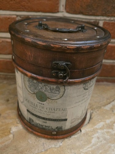 Vintage decorative wooden wine - decorative,