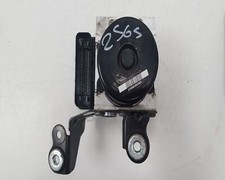 VOLVO V70 ABS BRAKE PUMP AND