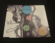 KYLIE MINOGUE SIGNED WITH LOVE GIVE ME JUST A LITTLE MORE TIME CD SINGLE