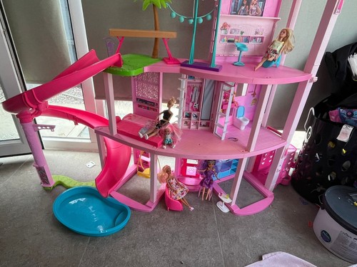 Barbie dream house with - barbie,