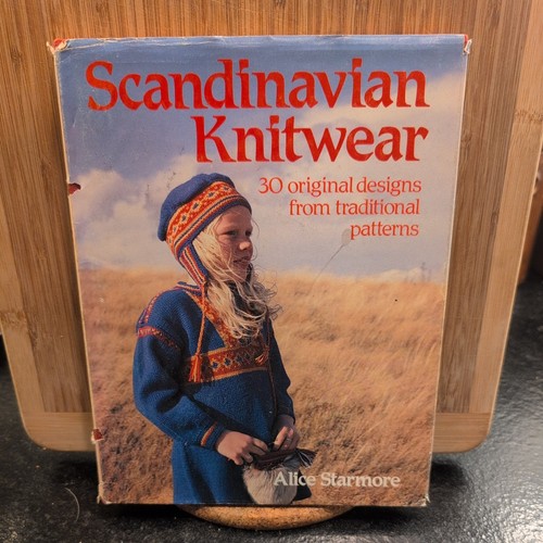 Scandinavian knitwear 30 - knitwear,