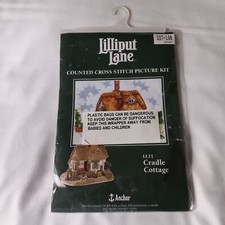 Lilliput Lane Anchor Cross