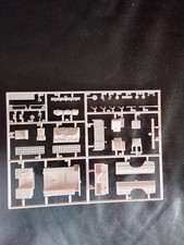 Tamiya SAS Land rover Pink