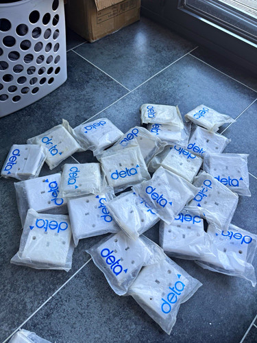 Deta white single sockets - deta,