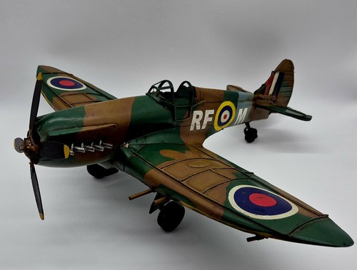 Vintage large scale metal - scale, raf