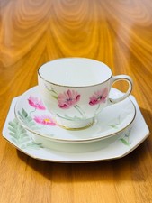 Paragon Pink Floral Octagonal Trio – England – c.1935 – Art Deco