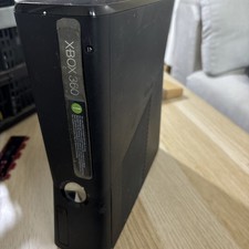 Xbox 360 S Model 1439 Console
