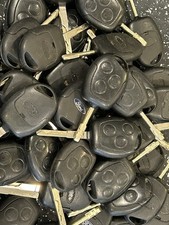 50 x Ford 3 button Keys for
