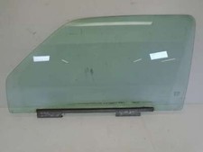 ROVER 100/METRO DOOR WINDOW