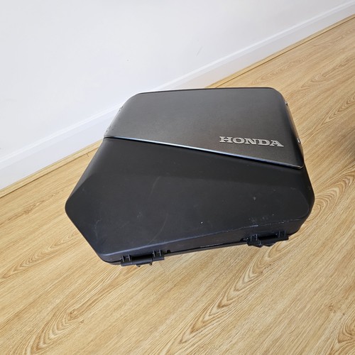 Honda nt1100 left pannier - left,