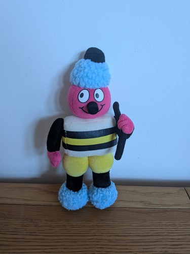 Vintage bertie bassett plush - bertie,