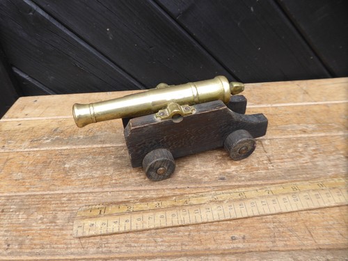 Antique vintage brass desk - /,