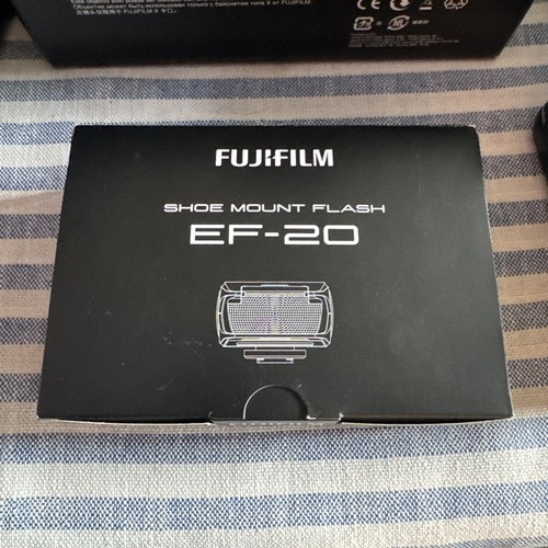 Fujifilm shoe mount - ef-20,