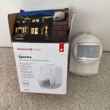 Outdoor Motion Sensor PIR Security Switch Movement Detector white  - Honeywell