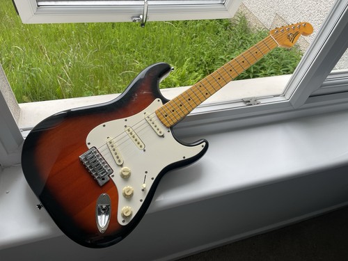 Vintage electric guitar - vintage,