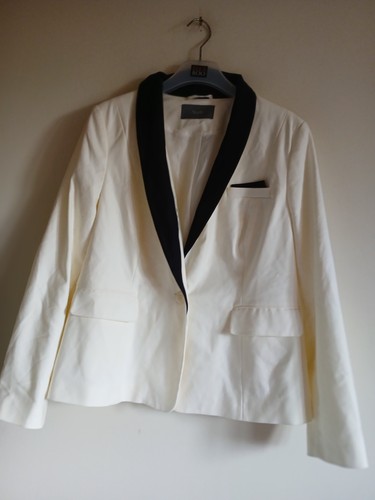 Job lot jackets different - 10,