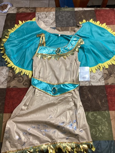 Disney store pocahontas - disney,