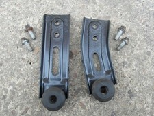 VAUXHALL COMBO VAN CORSA C X2 LOWER RADIATOR BRACKETS & BOLTS 2000-2006 PAIR