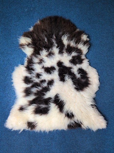 Sheepskin rug british herdwick - sheepskin,