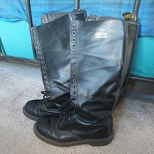 DR MARTENS 20 HOLE EYELET TALL BLACK LEATHER BOOTS UK 7 limited edition 