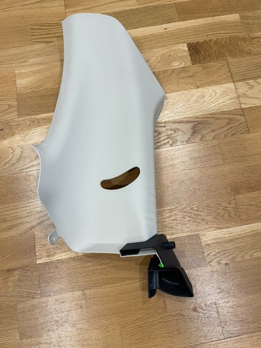 Fiat 500 drivers side pillar - 500,