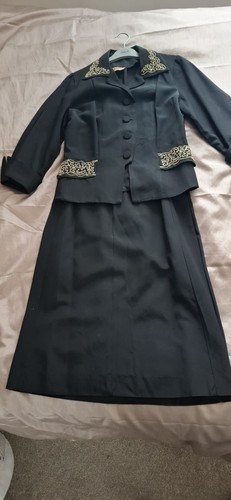 True vintage 1940s - true, suit