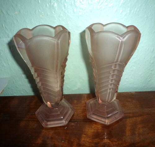 Pair 1930s art - deco, pink