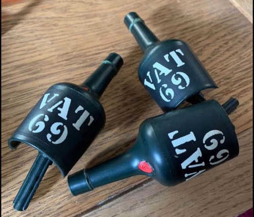 Vat whisky pourers very - vat,
