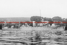 F008997 HMS Ossory J463