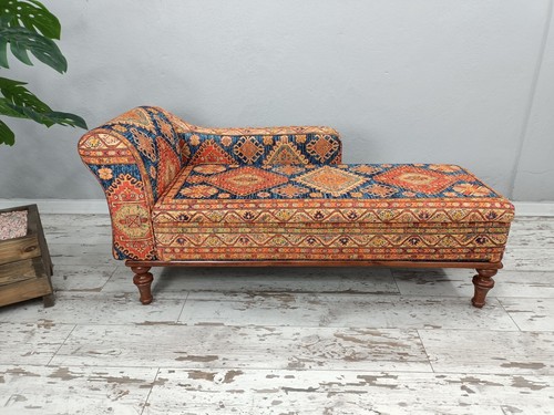 Storage chaise lounge