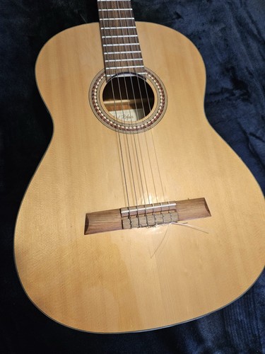 Hofner classical guitar - hf-15,