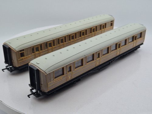 Hornby lner teak - teak, coaches