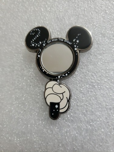 Disney pin cast exclusive - pin,