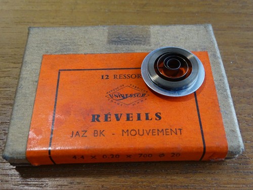 Watchmaking clock spring - a,