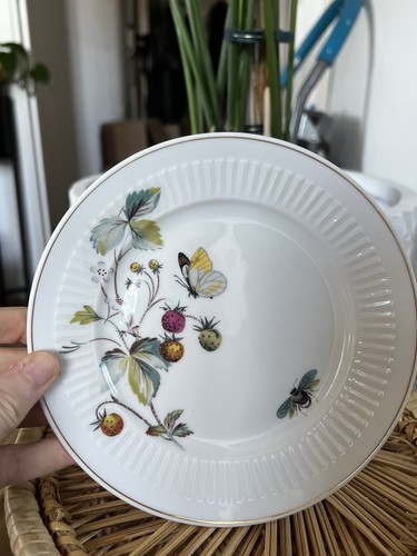 Vintage royal worcester - royal,