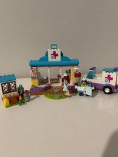 LEGO Friends Vet Clinic Ambulance Animal Building Set .RARE.