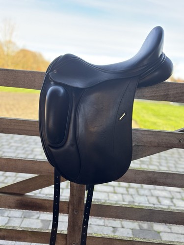 Wide loxley by bliss of - 17.5",,