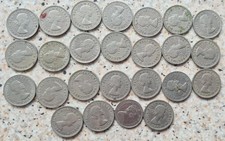Twenty-five (25) Old Queen Elizabeth Silver UK Sixpence coins all VGC