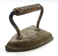 Antique Flat Cast Iron Sad