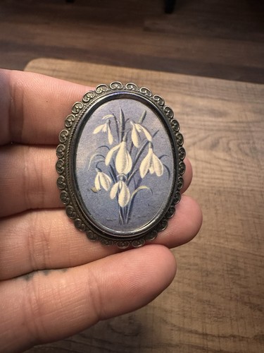 Vintage oval brooch snowdrop - vintage,