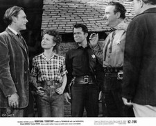 Myron Healey, Wanda Hendrix