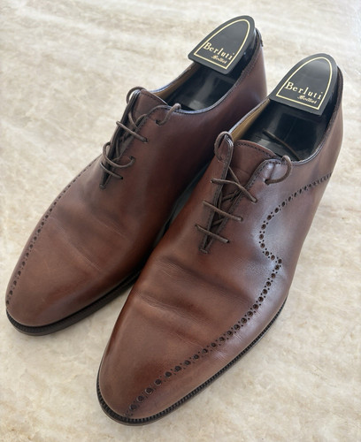 Berluti brown leather one cut - brown,