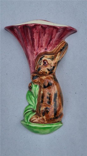 Shorter pottery art - ?,