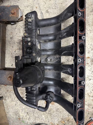 Bmw e36 intake manifold - bmw,