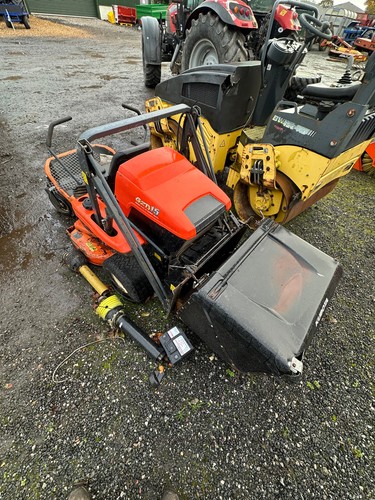 Kubota gz15 high tip mower - high,