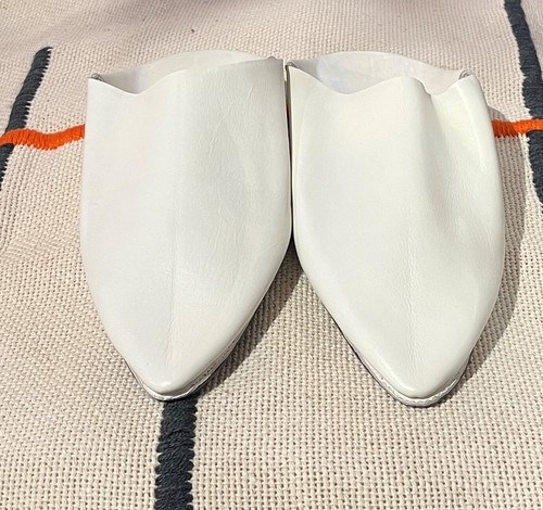 Moroccan white slippers - white,